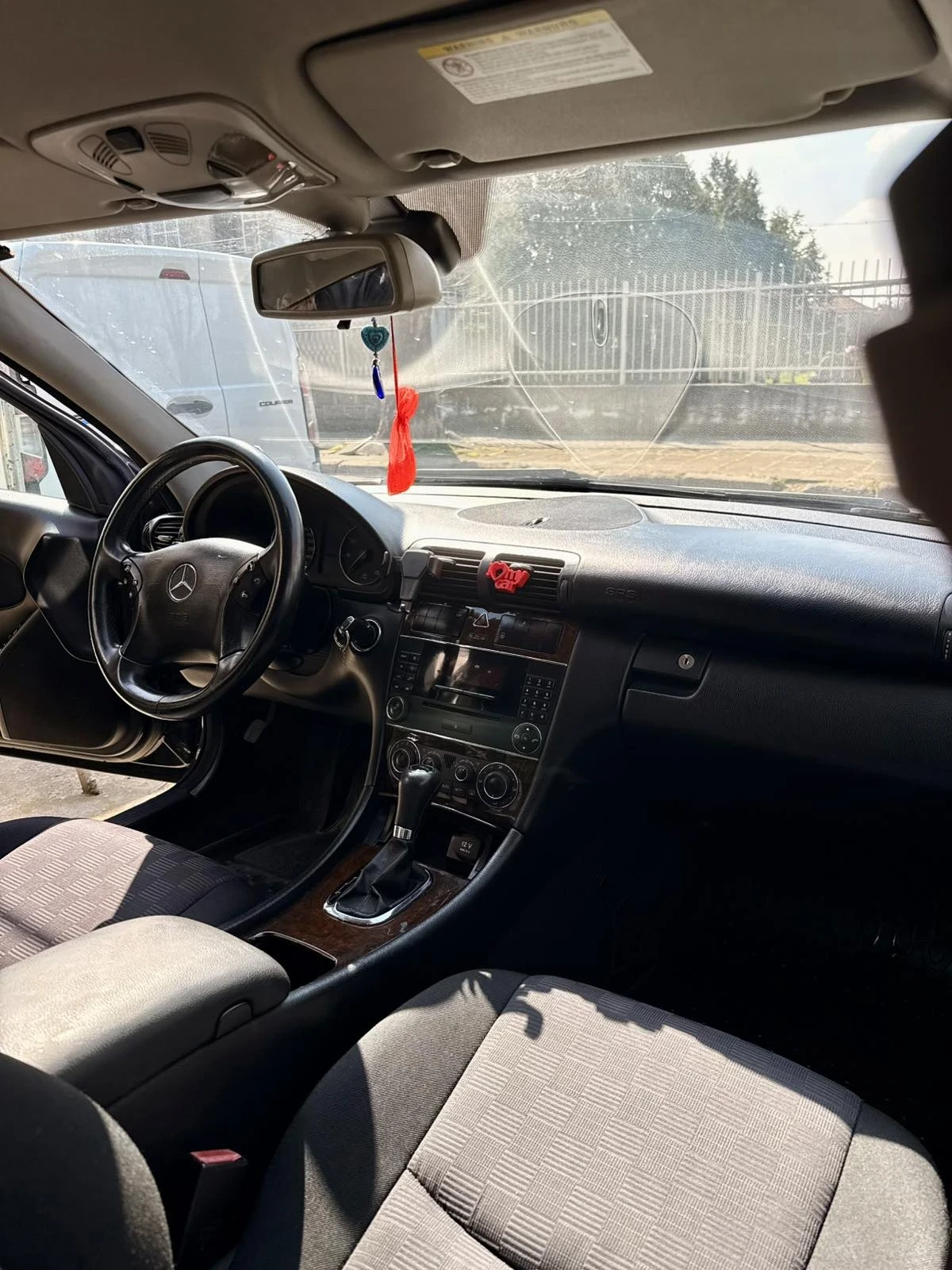 Mercedes-Benz C 180, снимка 8 - Автомобили и джипове - 56691783