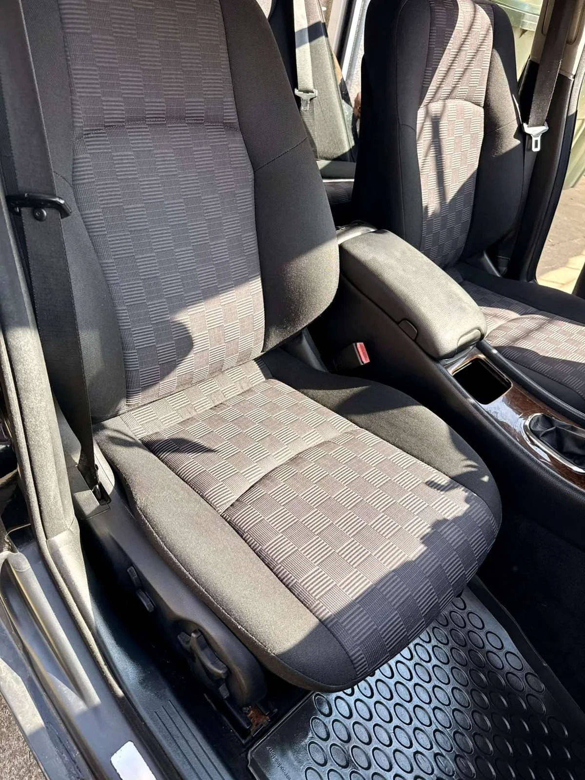 Mercedes-Benz C 180, снимка 13 - Автомобили и джипове - 56691783