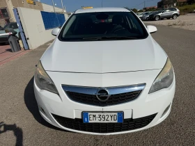 Opel Astra 1.4Turbo Газ-Бензин!!!, снимка 1