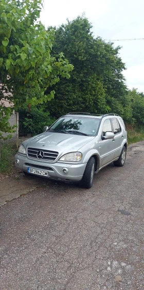  Mercedes-Benz ML 55 ...