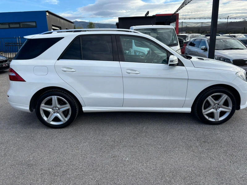 Mercedes-Benz ML 350 3.5 AMG-LINE, снимка 8 - Автомобили и джипове - 47512207