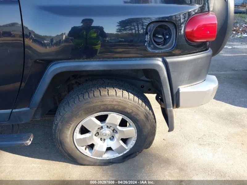 Toyota Fj cruiser, снимка 9 - Автомобили и джипове - 48720843