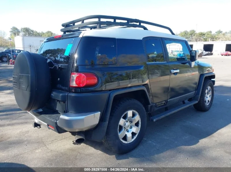 Toyota Fj cruiser, снимка 8 - Автомобили и джипове - 48720843