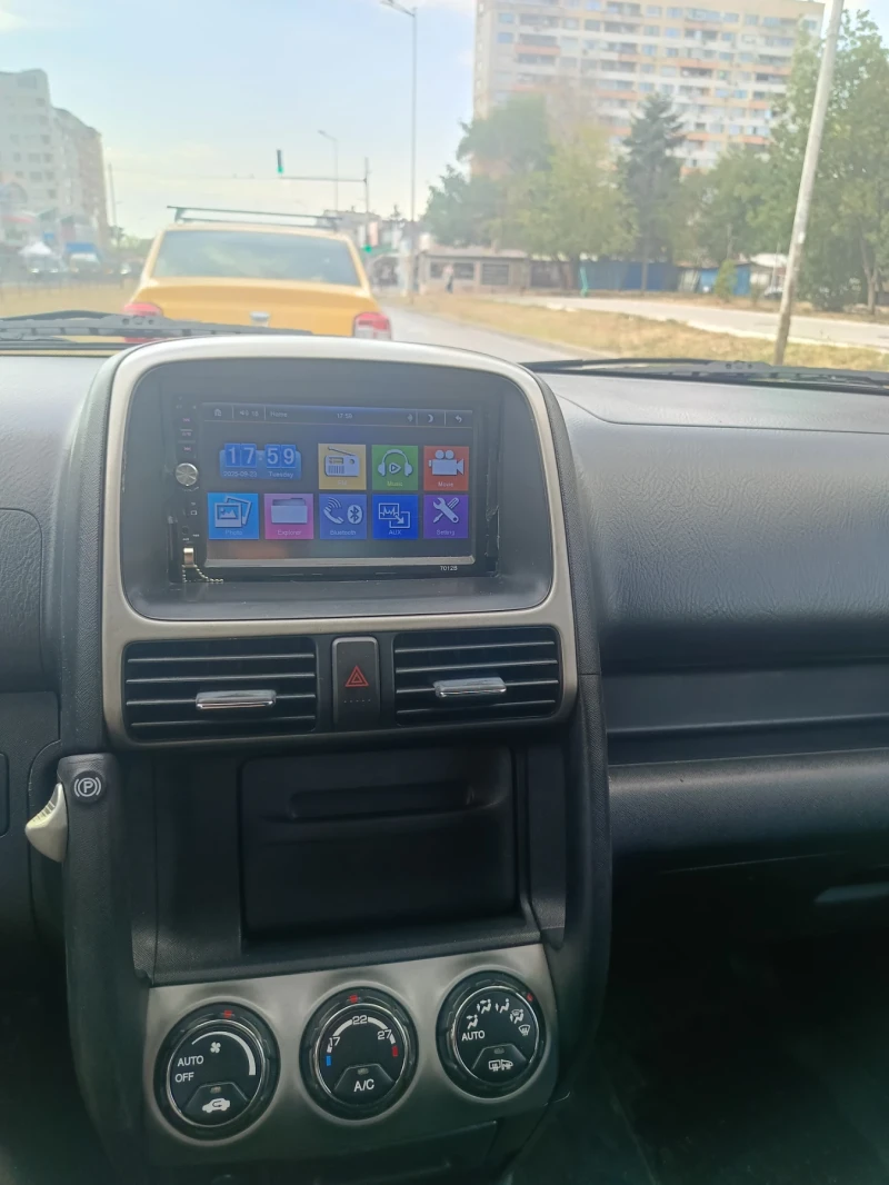 Honda Cr-v, снимка 9 - Автомобили и джипове - 52758682