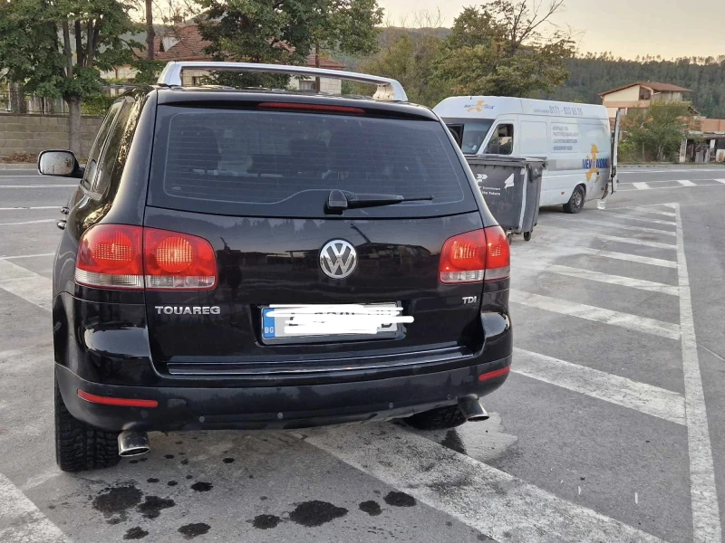 VW Touareg, снимка 2 - Автомобили и джипове - 53135350