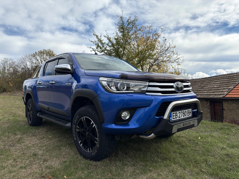 Toyota Hilux INVINCIBLE Първи собственик
