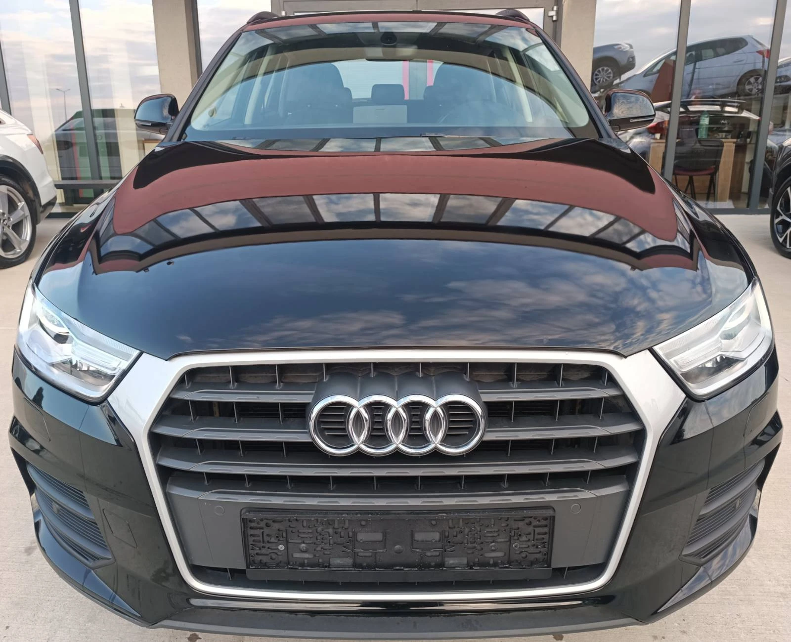 Audi Q3 2.0TDI , снимка 1