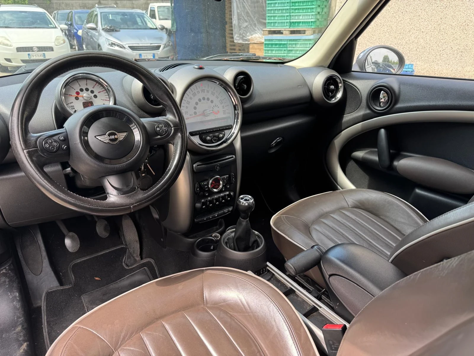 Mini Countryman 1.6 дизел, 4х4 - изображение 5