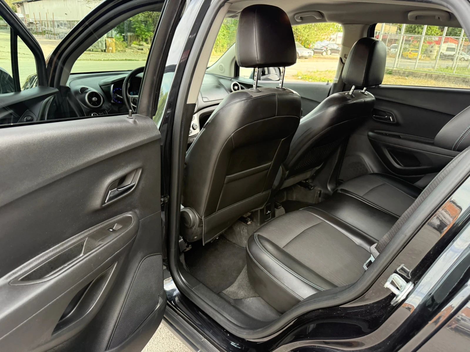 Chevrolet Trax 1.7d FWD LTZ 96kw - изображение 4