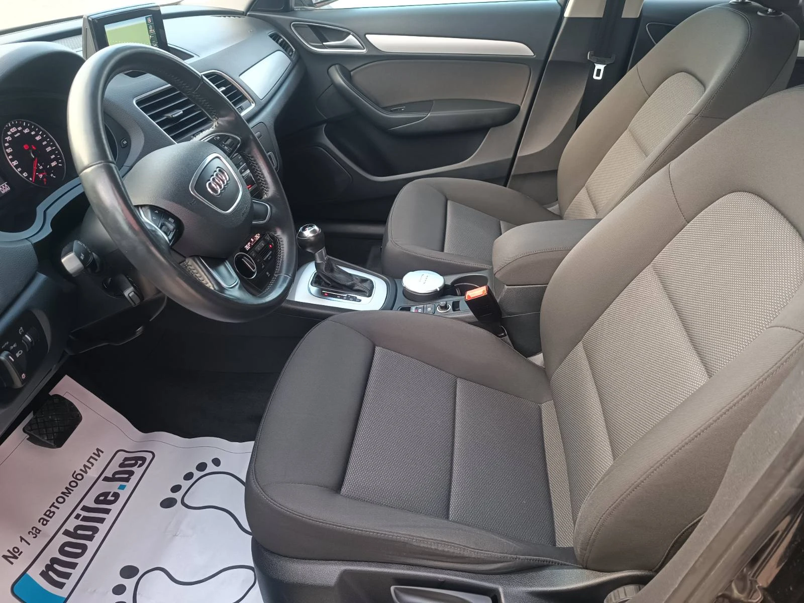 Audi Q3 2.0TDI  - изображение 8