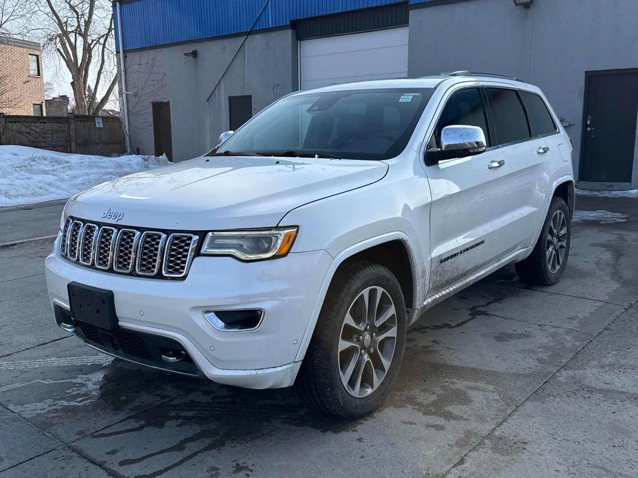Jeep Grand cherokee Overland* AWD* 8ZF* Distr* �����* ��� �����*  | Mobile.bg � ����������� 1