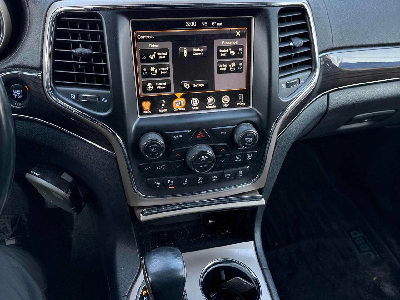 Jeep Grand cherokee Overland* AWD* 8ZF* Distr* �����* ��� �����*  | Mobile.bg � ����������� 9