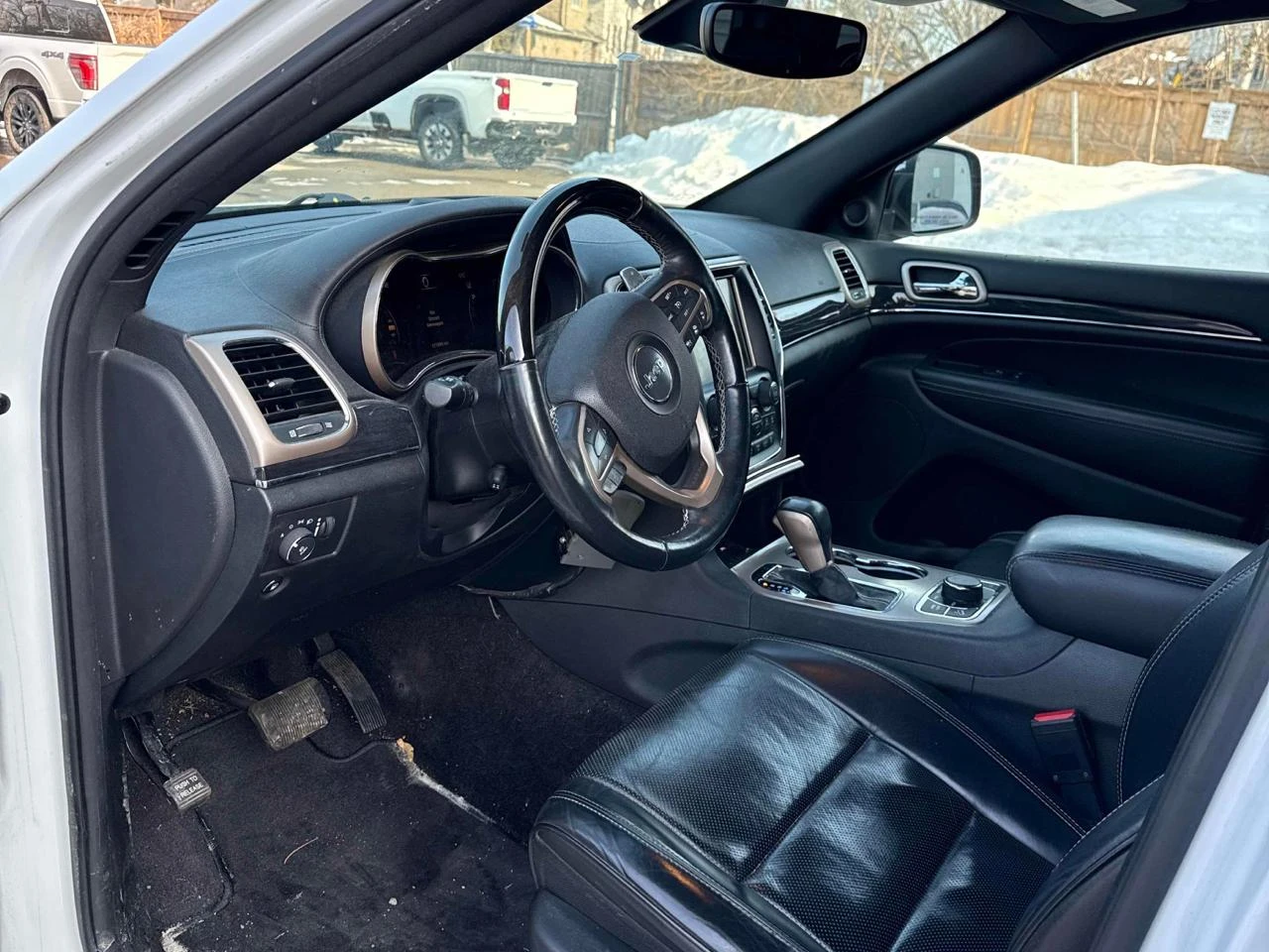 Jeep Grand cherokee Overland* AWD* 8ZF* Distr* �����* ��� �����*  | Mobile.bg � ����������� 6