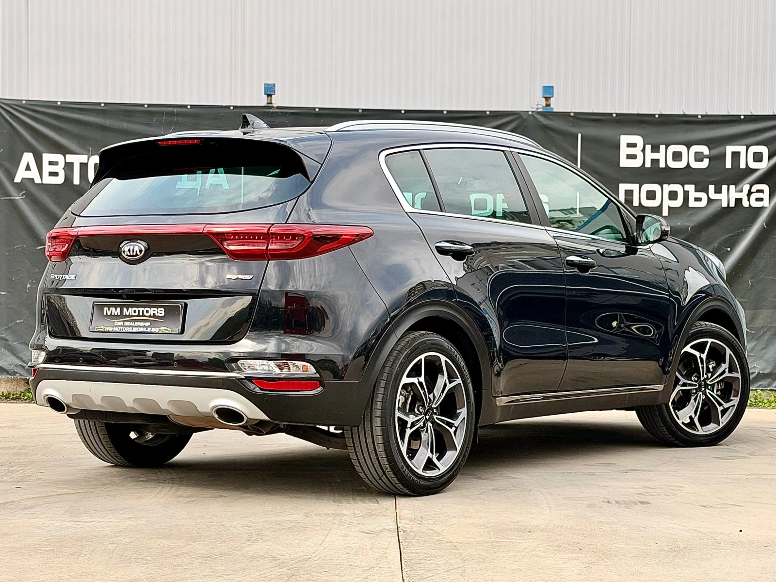 Kia Sportage CRDI* GT-LINE* 360* PANO* KEYLESS* , снимка 4 - Автомобили и джипове - 54257835