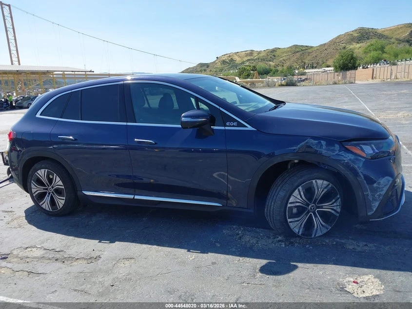 Mercedes-Benz EQE 350 4MATIC SUV, снимка 13 - Автомобили и джипове - 54310805