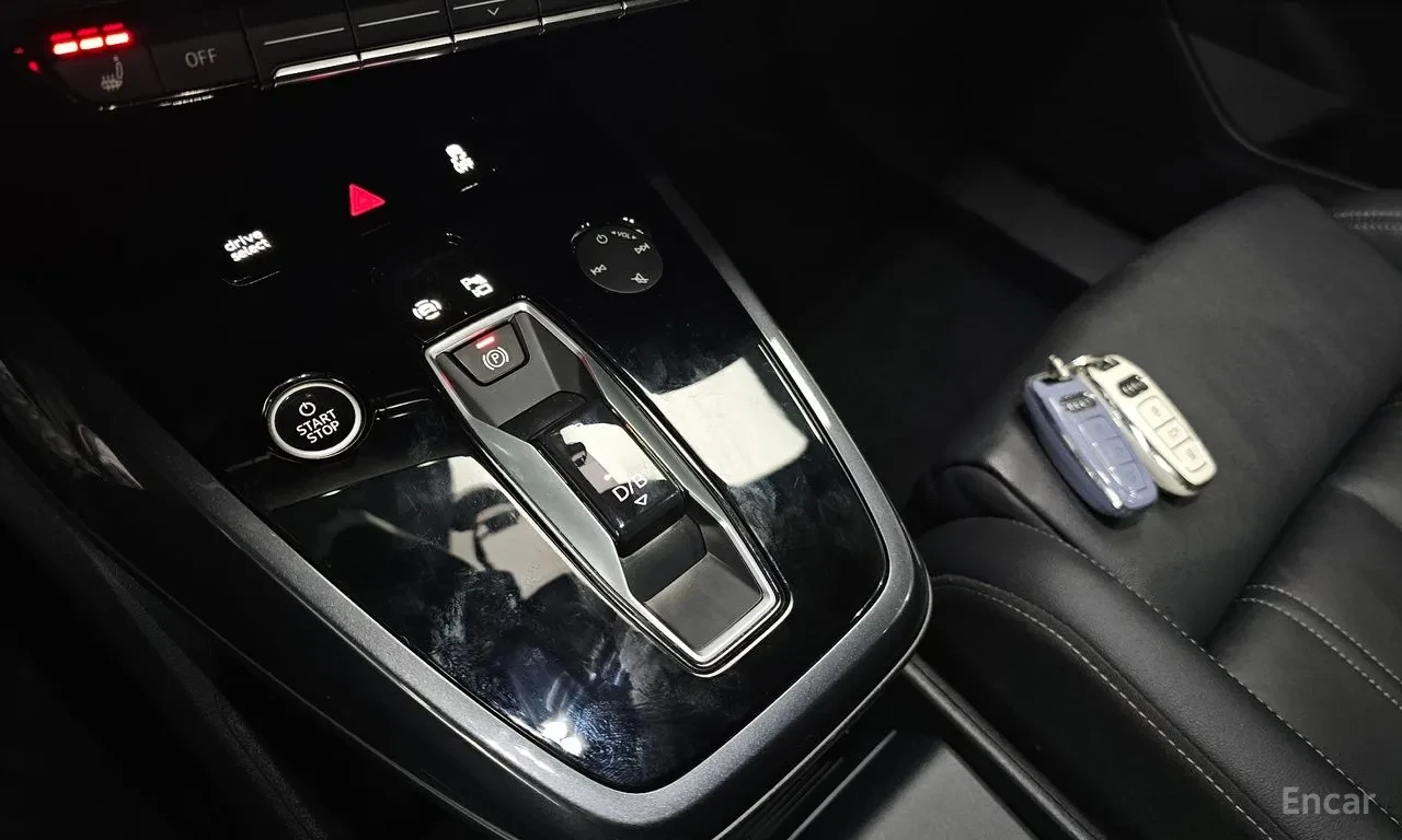 Audi Q4 AUDI Q4 E-Tron | Mobile.bg � ����������� 12