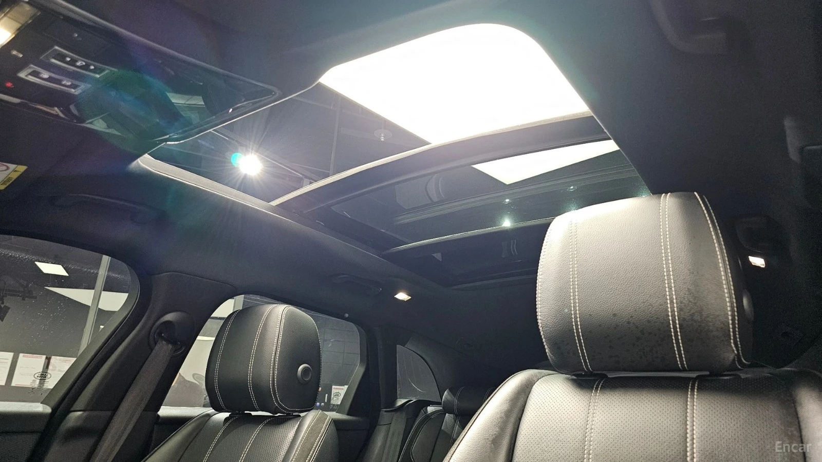Land Rover Range Rover Velar D240* R-Dynamic* SE* КОЖА* ПОДГРЕВ* КАМЕРА* ПАНО* , снимка 15 - Автомобили и джипове - 55691663