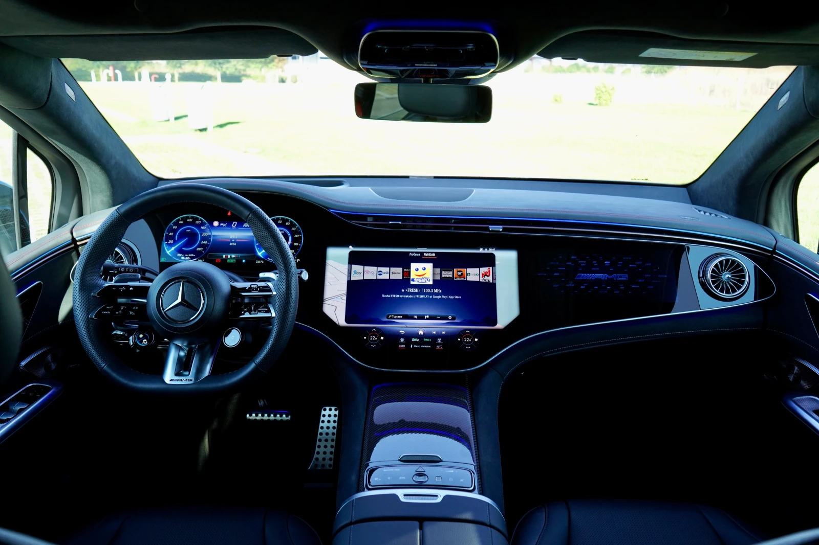 Mercedes-Benz EQE * 43* AMG* SUV* 4M* HUD* PANO* Hyperscreen* BURM* , снимка 9 - Автомобили и джипове - 55693565