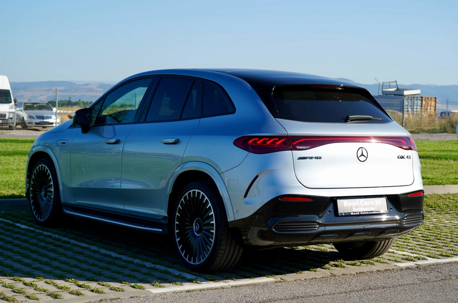 Mercedes-Benz EQE * 43* AMG* SUV* 4M* HUD* PANO* Hyperscreen* BURM* , снимка 5 - Автомобили и джипове - 55693565