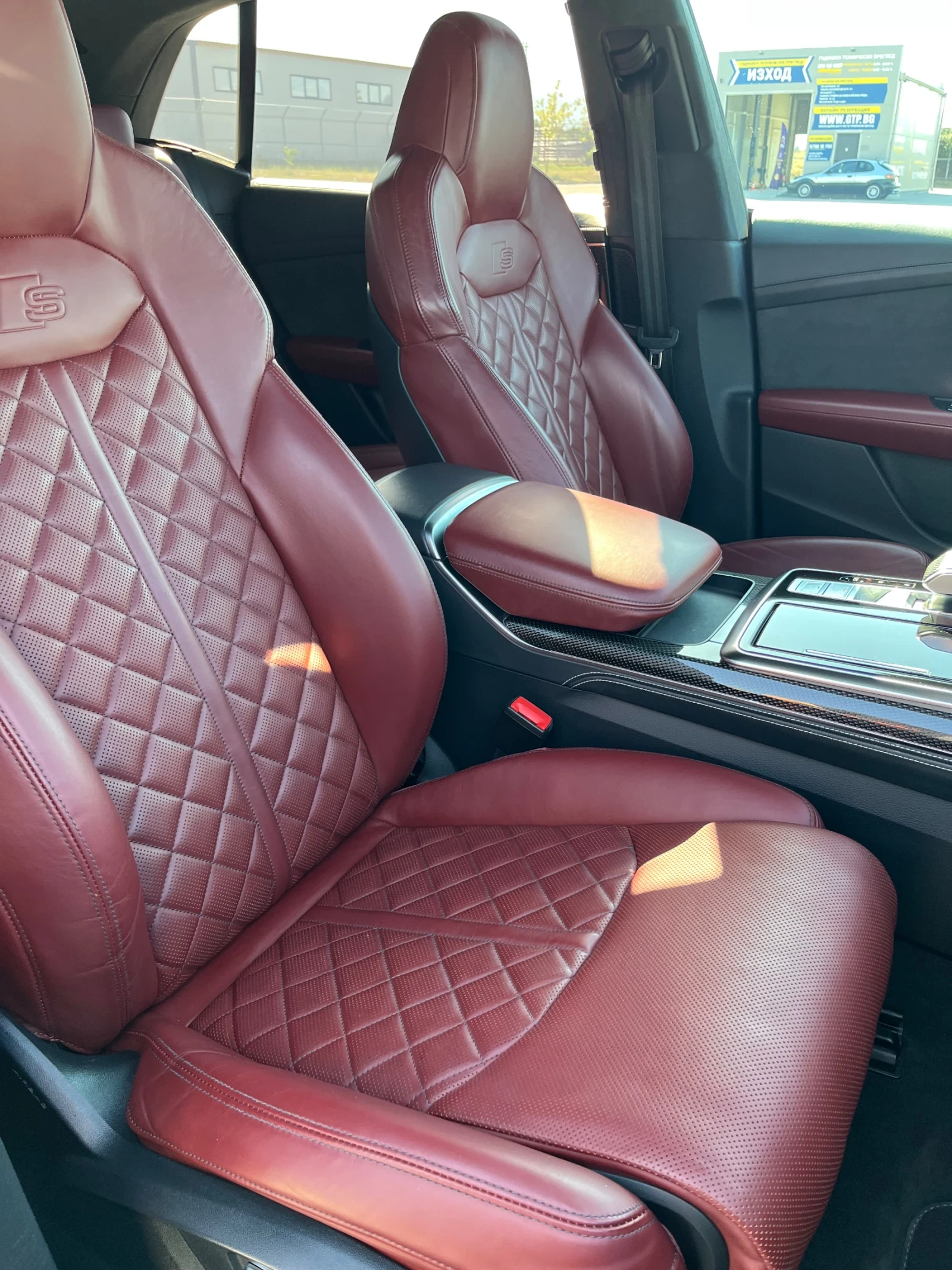 Audi SQ8, снимка 13 - Автомобили и джипове - 56003069