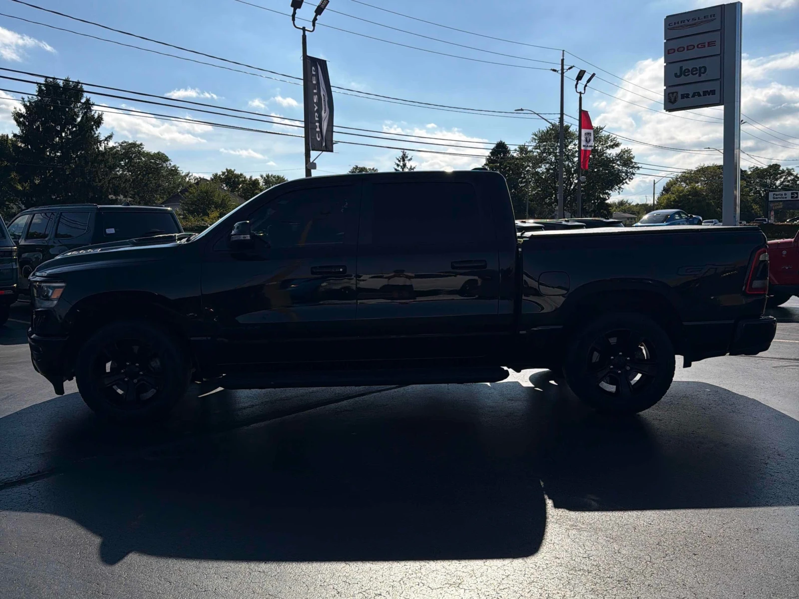 Dodge RAM 1500 * Sport * CARFAX * ЦЕНА ДО БГ, снимка 2 - Автомобили и джипове - 56061408
