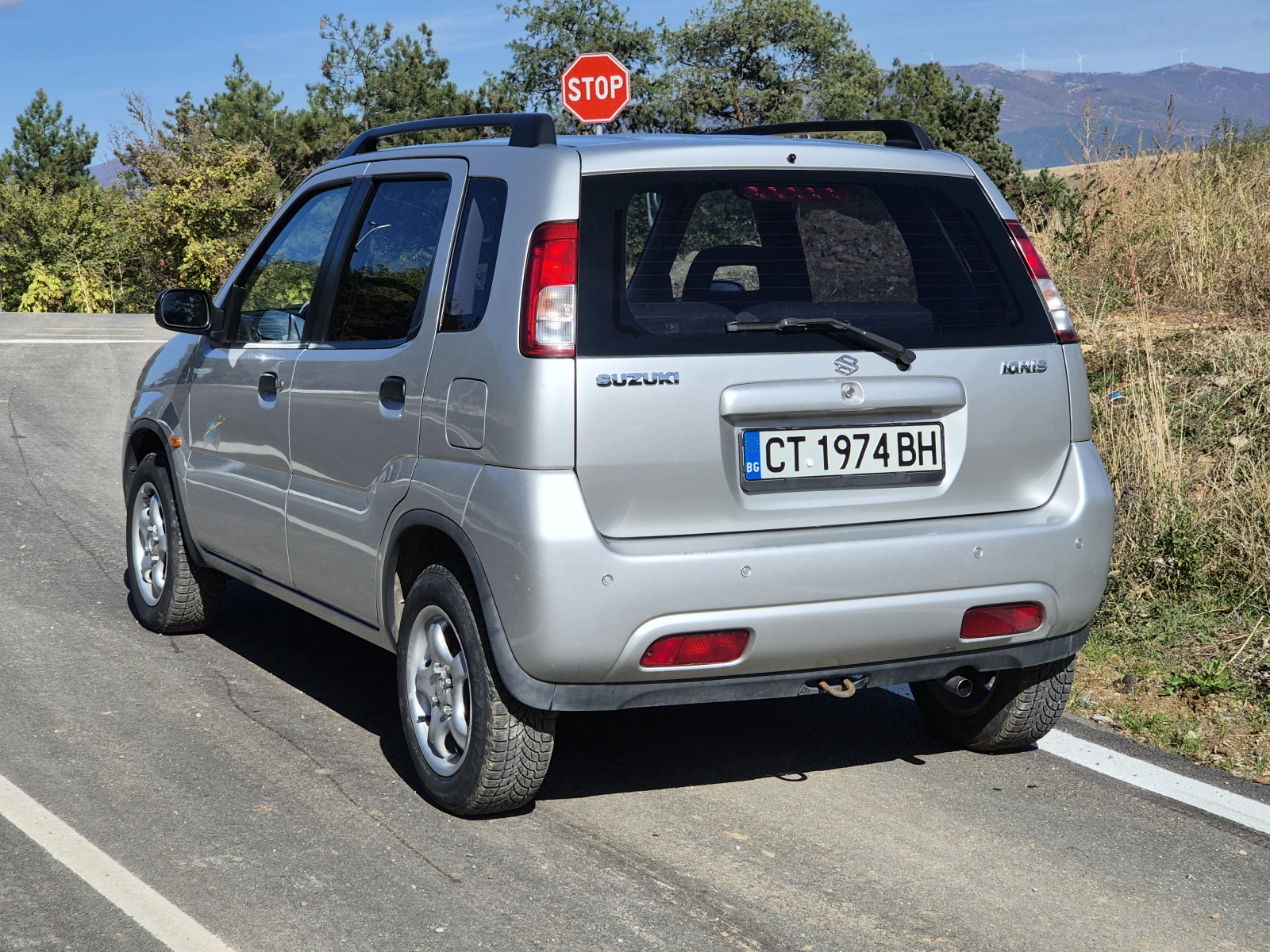 Suzuki Ignis, снимка 6 - Автомобили и джипове - 56636885