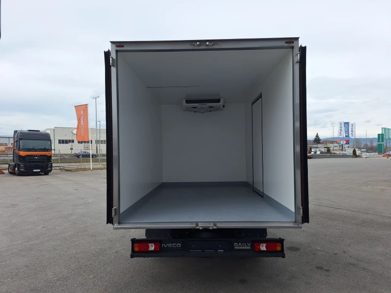 Iveco Daily 35C18, снимка 5 - Бусове и автобуси - 53441002