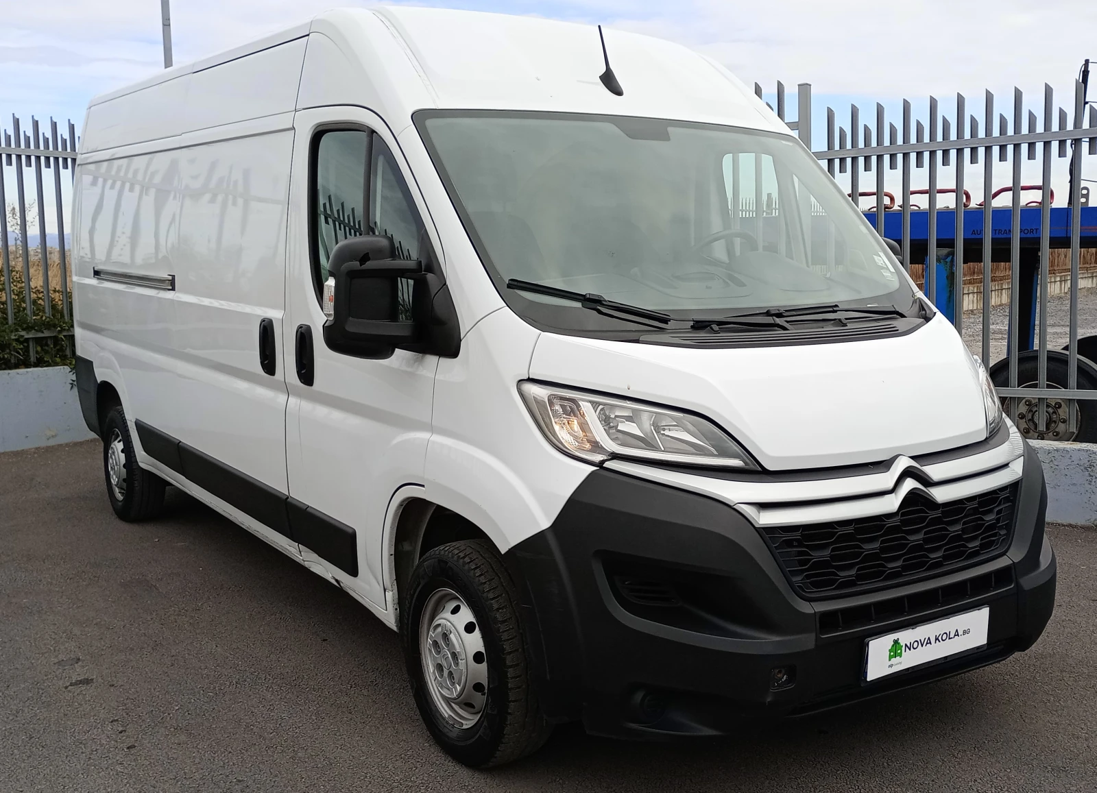 Citroen Jumper 2.2Blue HDI 140 B.H.P. - изображение 2