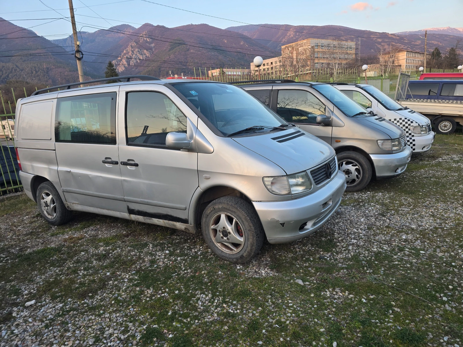 Mercedes-Benz Vito 110 TDI 112 CDI, снимка 5 - Бусове и автобуси - 53840415