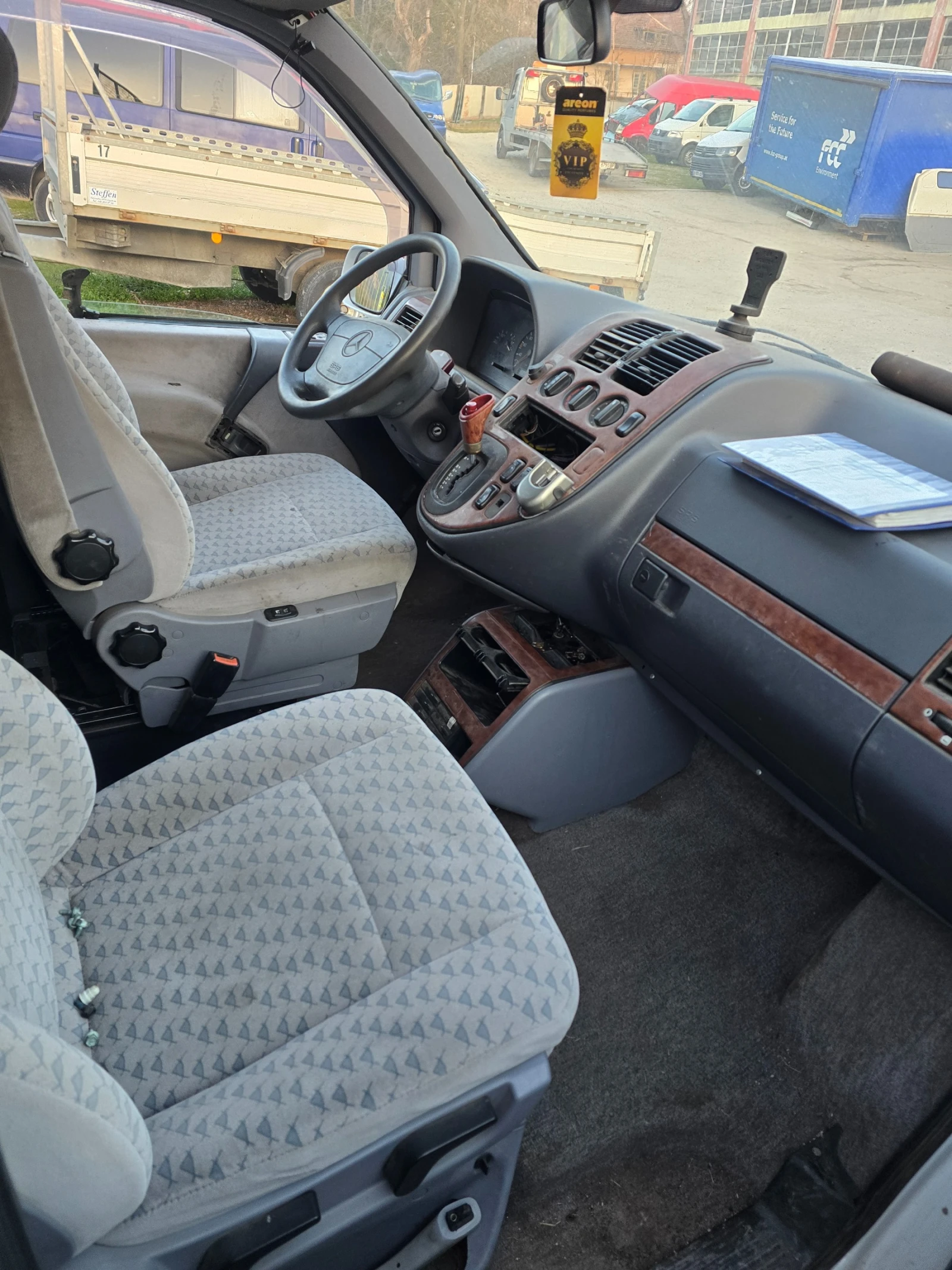 Mercedes-Benz Vito 110 TDI 112 CDI, снимка 11 - Бусове и автобуси - 53840415