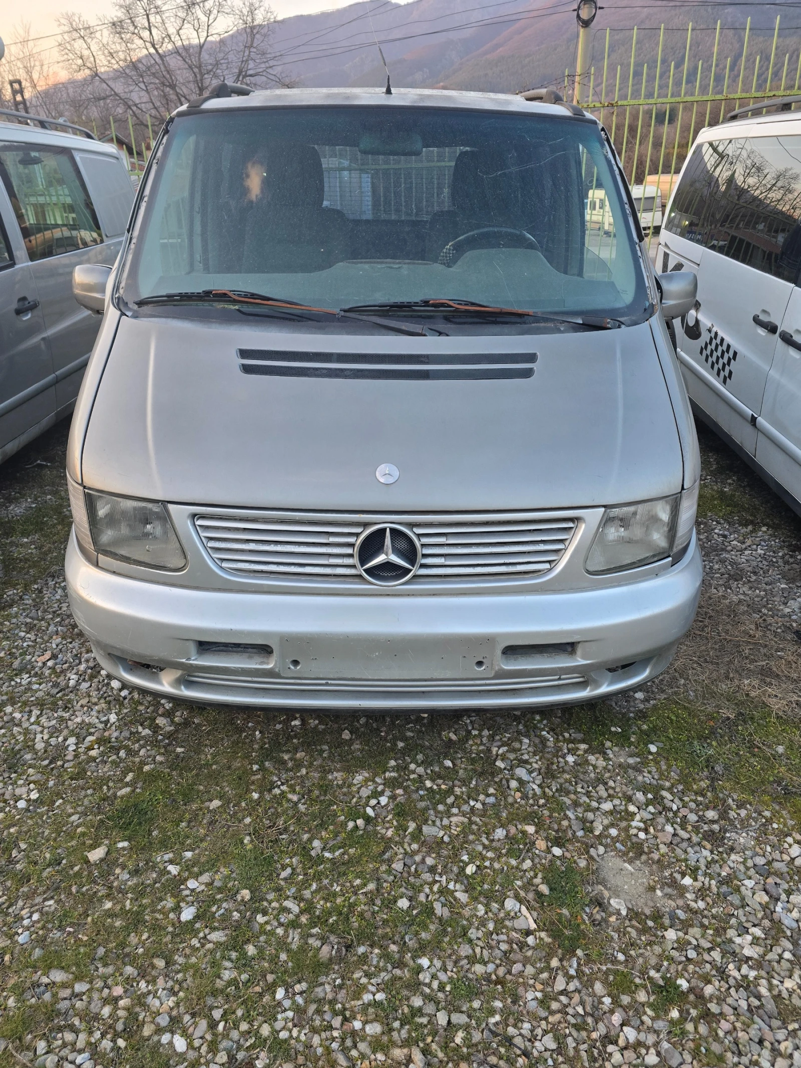 Mercedes-Benz Vito 110 TDI 112 CDI, снимка 3 - Бусове и автобуси - 53840415