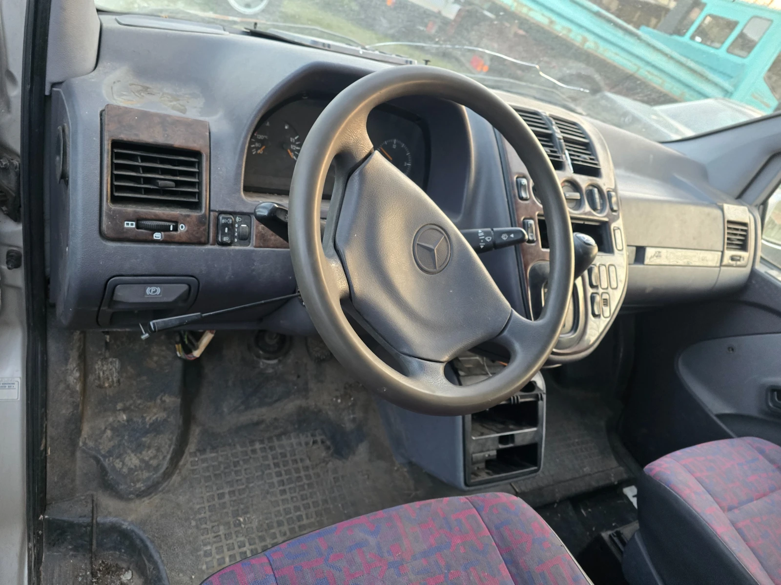 Mercedes-Benz Vito 110 TDI 112 CDI, снимка 15 - Бусове и автобуси - 53840415