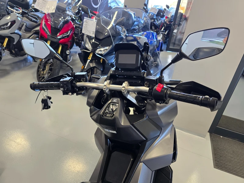 Honda X-ADV 350ie, ABS-TCS, Smart Case, 2023г., снимка 10 - Мотоциклети и мототехника - 51845962