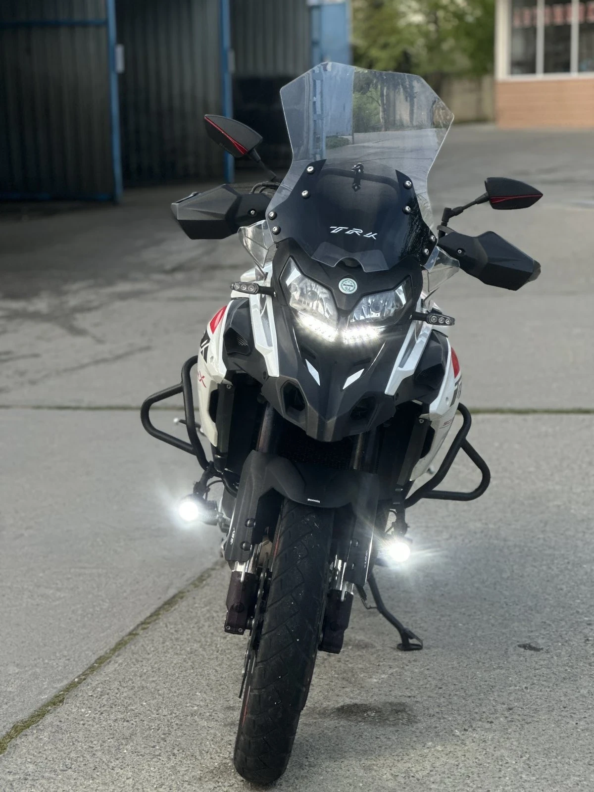 Benelli TRK 502, снимка 6 - Мотоциклети и мототехника - 54679558
