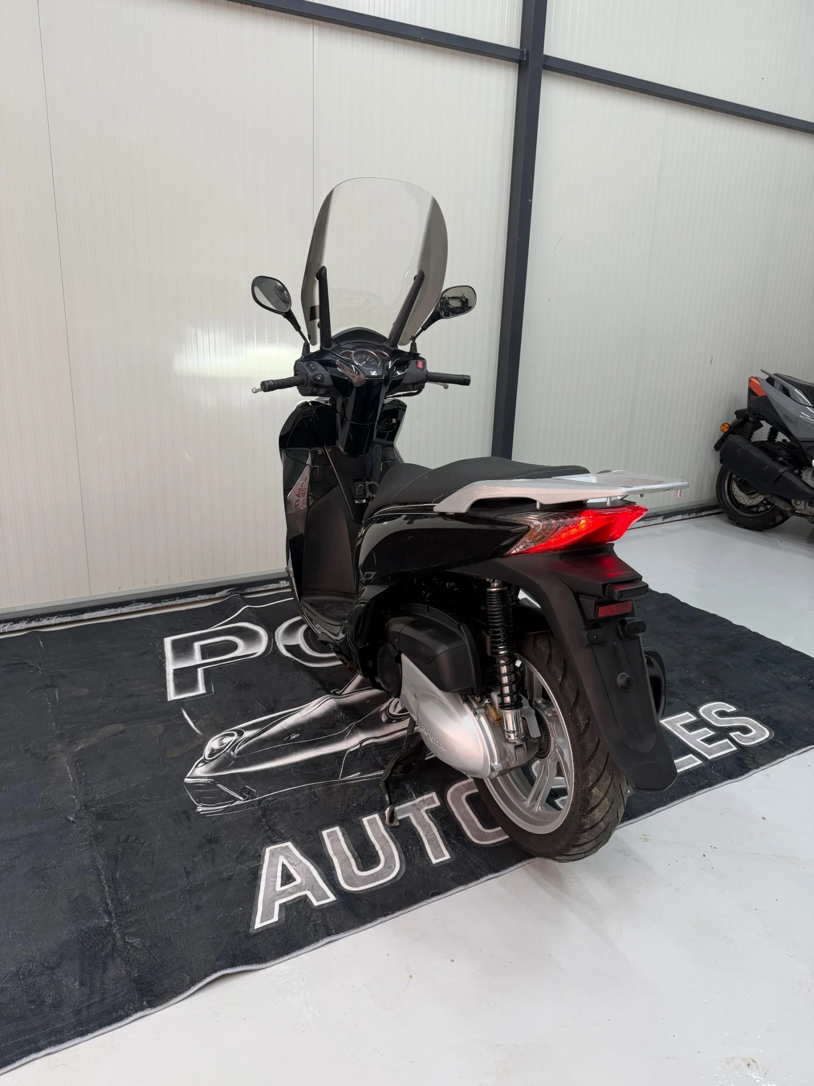 Honda Sh, снимка 4 - Мотоциклети и мототехника - 54825397