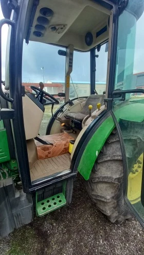 Трактор John Deere 5515Ф, снимка 8