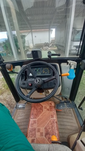 Трактор John Deere 5515Ф, снимка 13 - Селскостопанска техника - 45580506