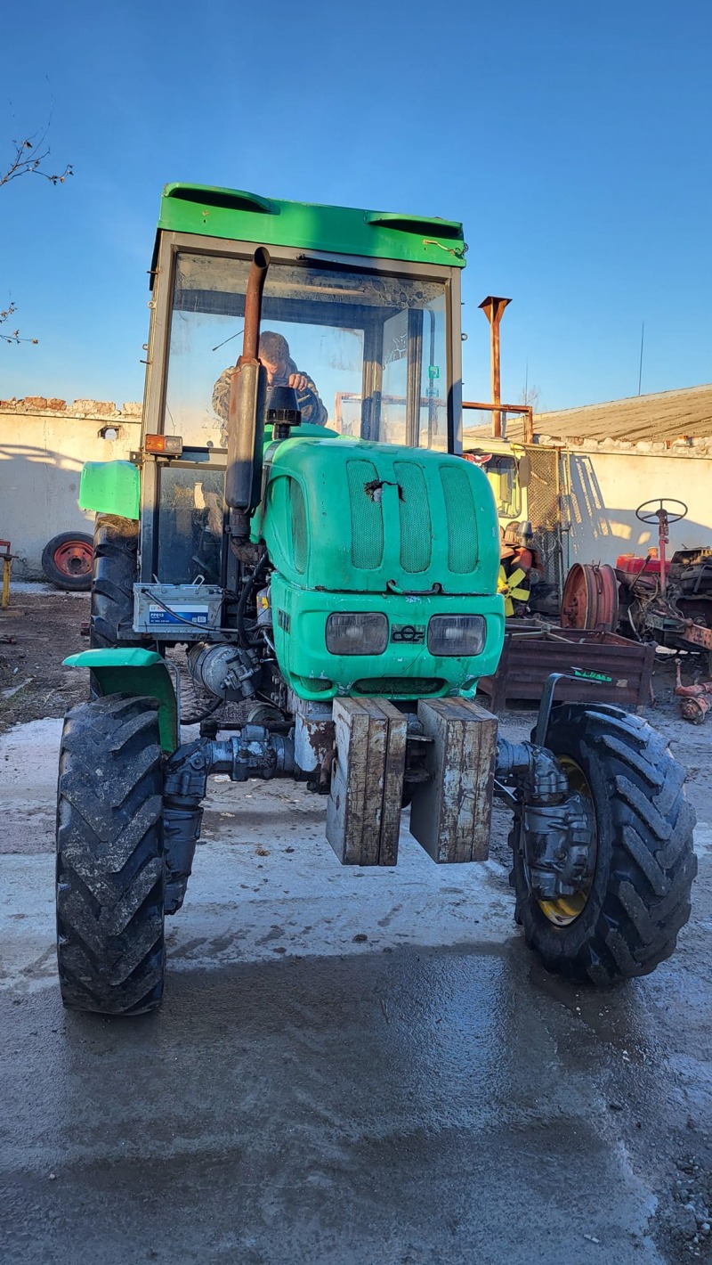 Трактор Болгар TK82, снимка 5 - Селскостопанска техника - 44872082