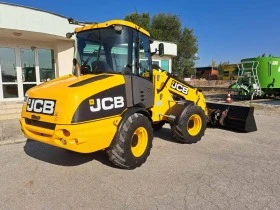 Телескопични товарачи JCB TM 180, снимка 11