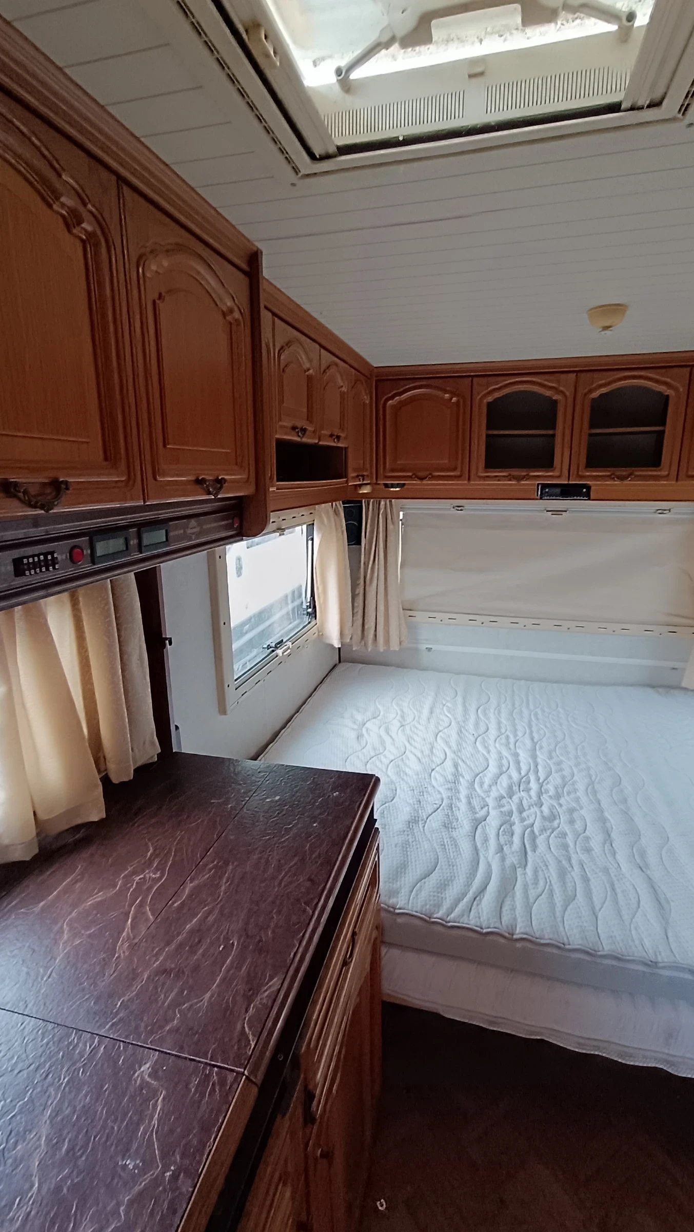 Каравана Hobby Prestige 450 - изображение 8