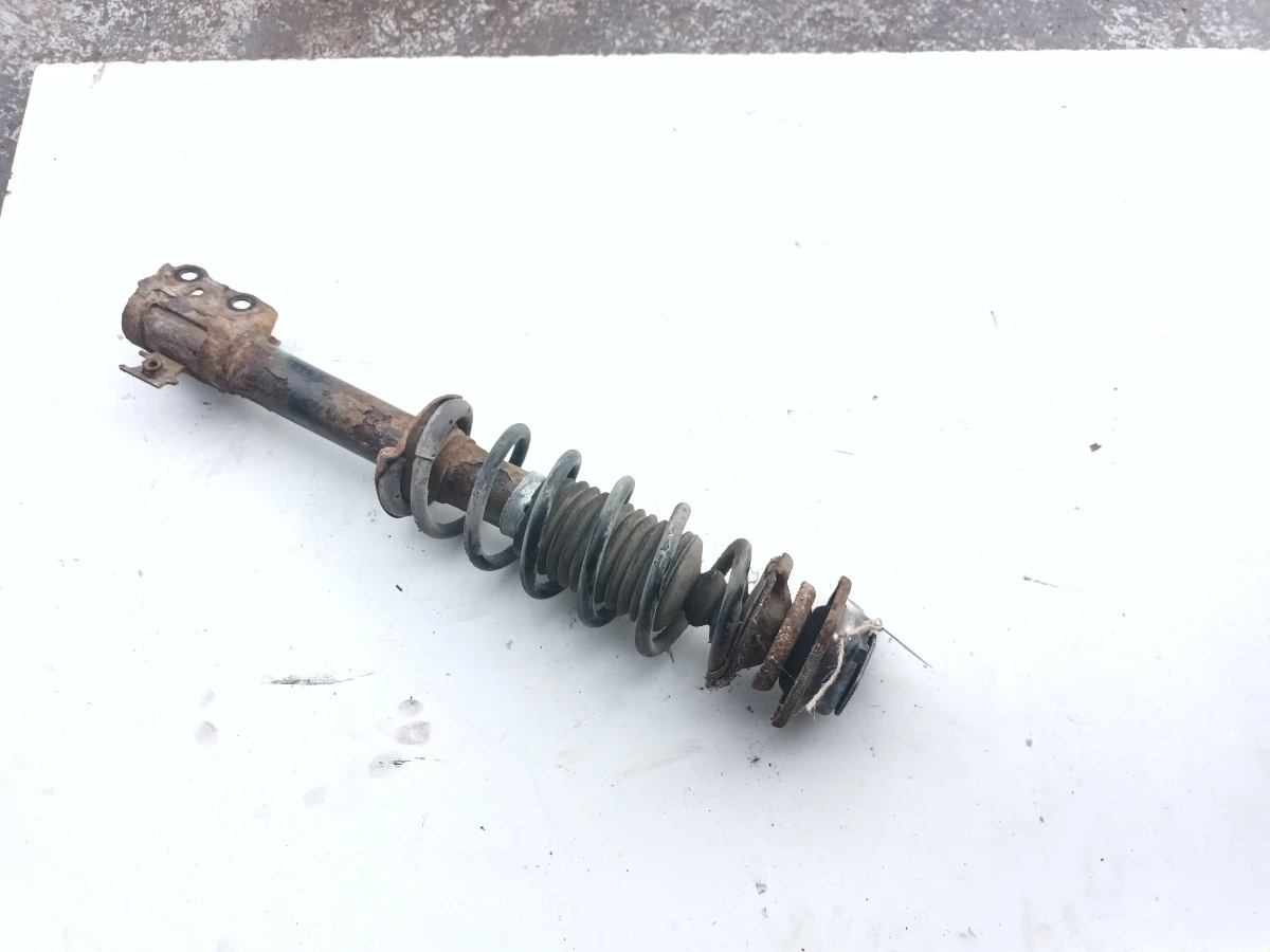 макферсон преден (ляв) Дайхатсу Сирион 1.3б 4х4