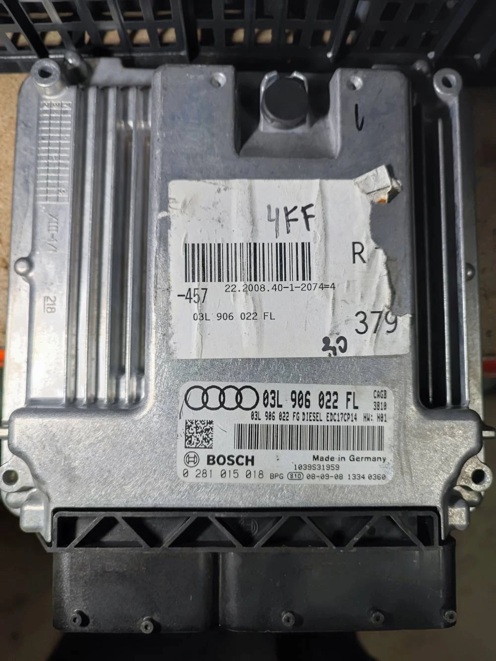 Компютър ECU Audi A6 4F FACE 2.0 EDC17CP14 CAHA 03L906022FH