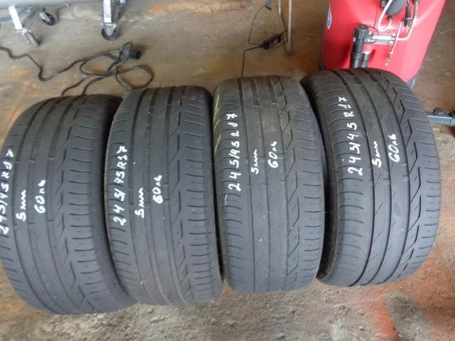 Гуми Летни 245/45R17, снимка 10 - Гуми и джанти - 14645858