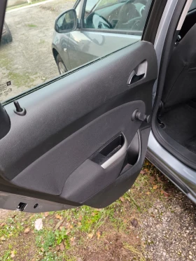 Opel Astra J Sports Tourer - 1.4 Edition, снимка 11