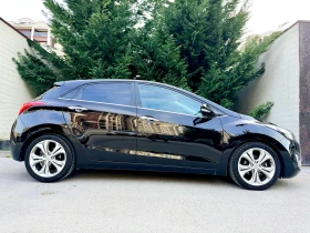 Hyundai I30 1.6CRDI PREMIUM PANORAMA NAVI KOJA KEYLESS-GO FULL, снимка 4