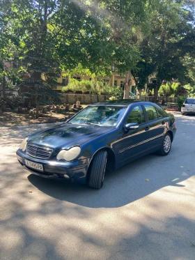     Mercedes-Benz C 180 2.0 129  111 