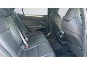 Обява за продажба на Lexus ES 300 Месечна вноска от 839 лв. ~66 990 лв. - изображение 6