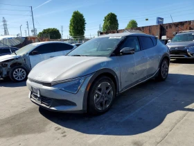 ������ Kia EV6