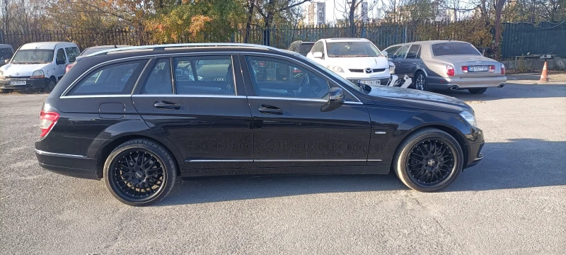 Mercedes-Benz C 320 4MATIC, снимка 5 - Автомобили и джипове - 45453946