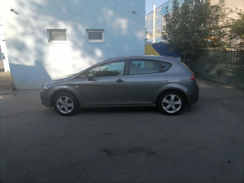 Seat Leon 1.6 газ Германия, снимка 5 - Автомобили и джипове - 46502622